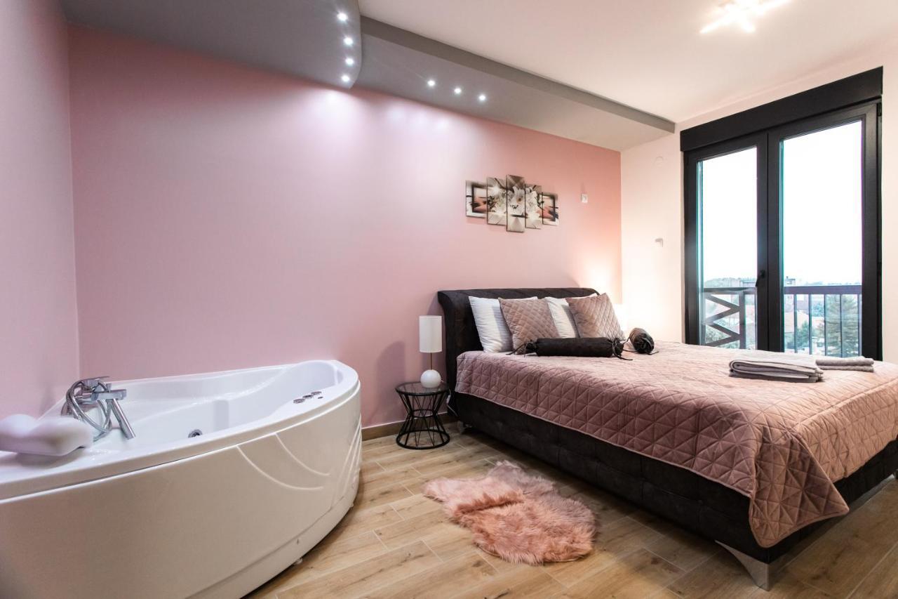 Room Jacuzzi “Athena” Subotica Eksteriør billede